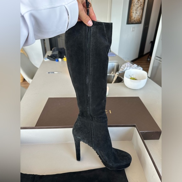 Gucci Black Suede High Boots with Heel - Picture 5 of 13